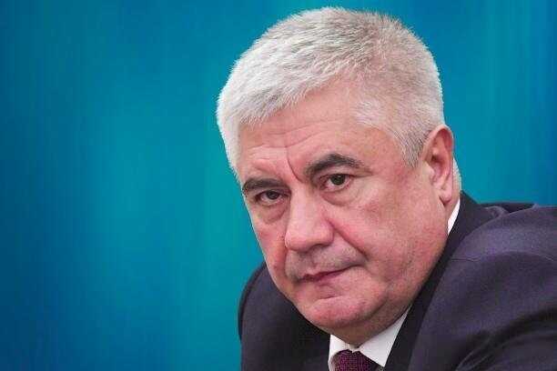 ���� ������������