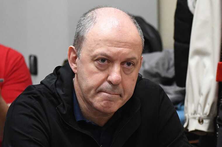 �������� ����� ������� ������ ������� � ���������� ��� ���� ����� ������������